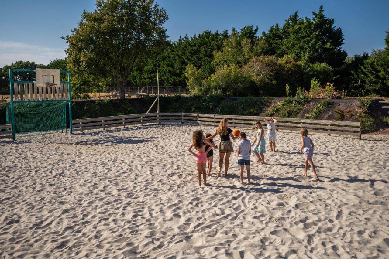Les Moutiers Camping Les Brillas מראה חיצוני תמונה
