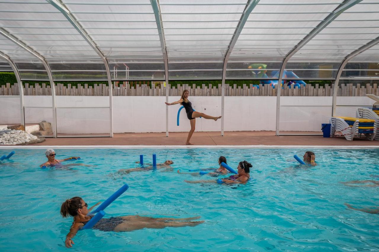 Les Moutiers Camping Les Brillas מראה חיצוני תמונה