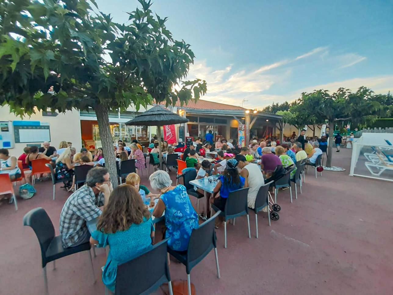 Les Moutiers Camping Les Brillas מראה חיצוני תמונה