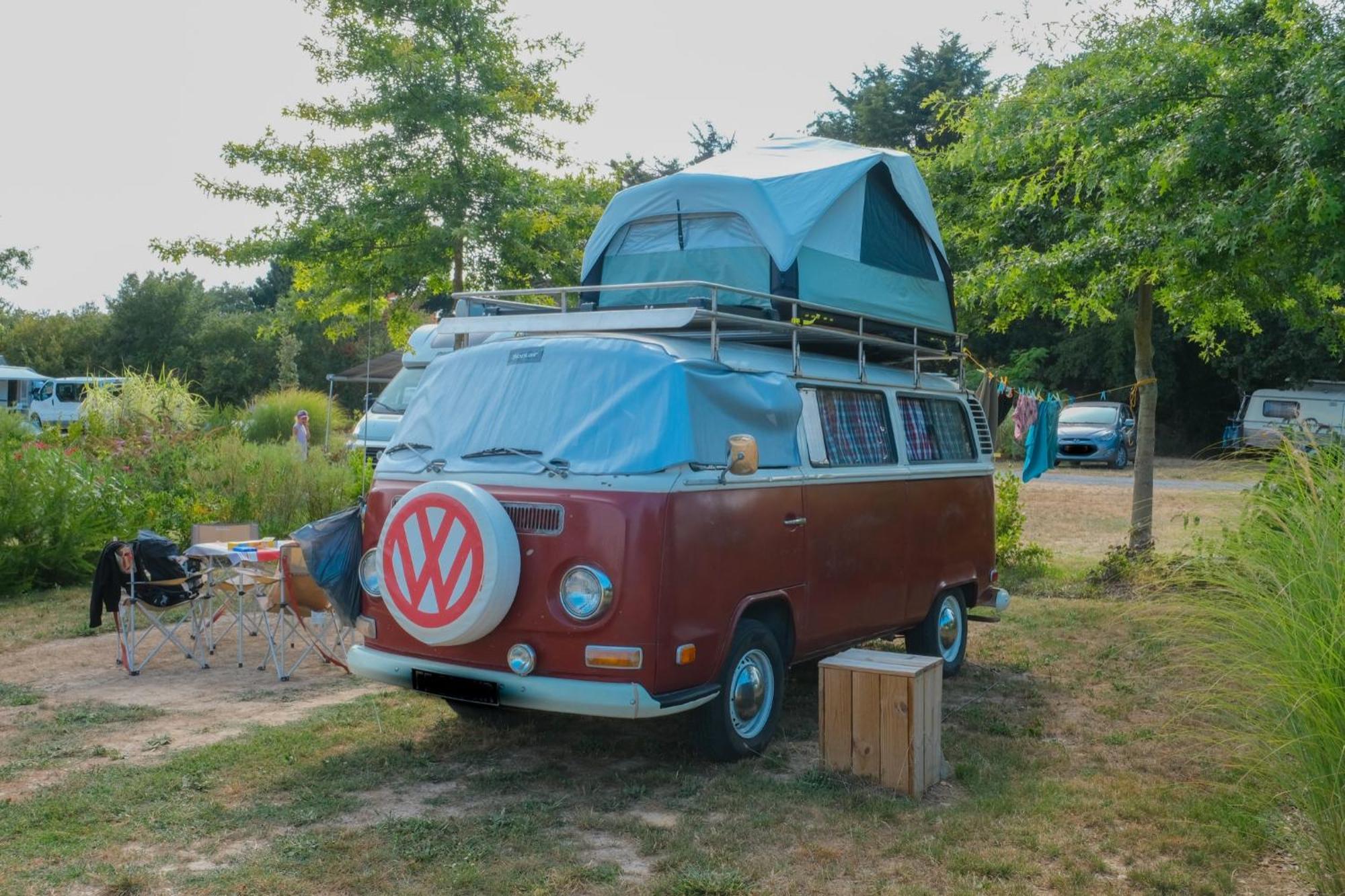 Les Moutiers Camping Les Brillas מראה חיצוני תמונה